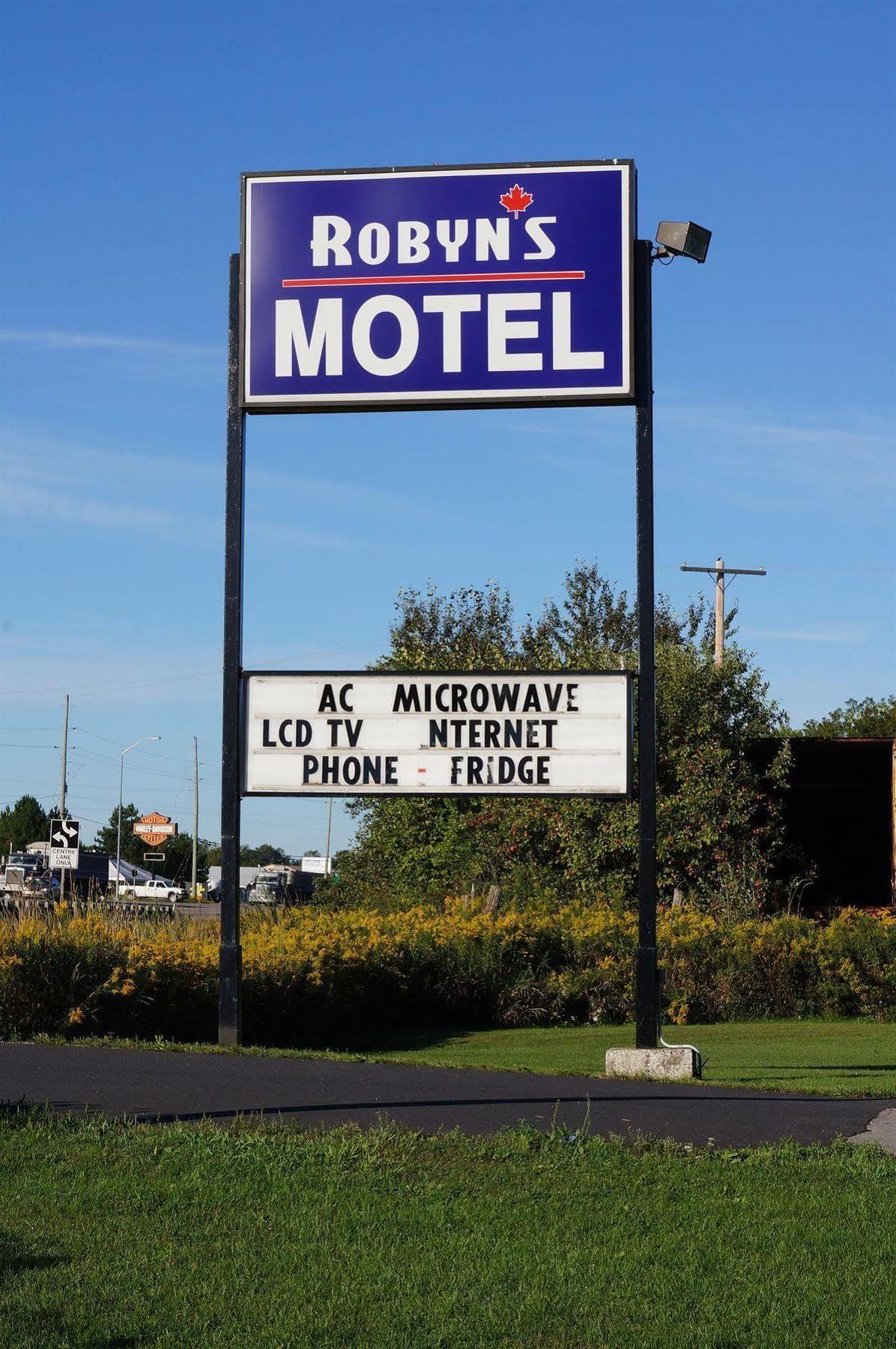 Robyn'S Motel Peterborough Dış mekan fotoğraf